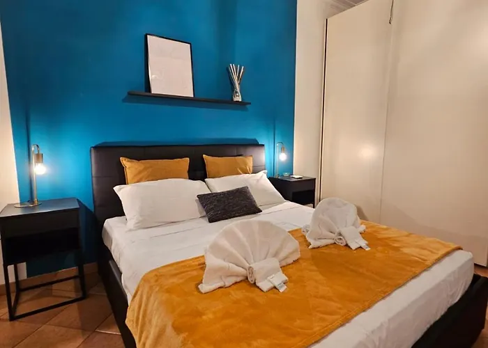 Apartment Giulios - By Be Your